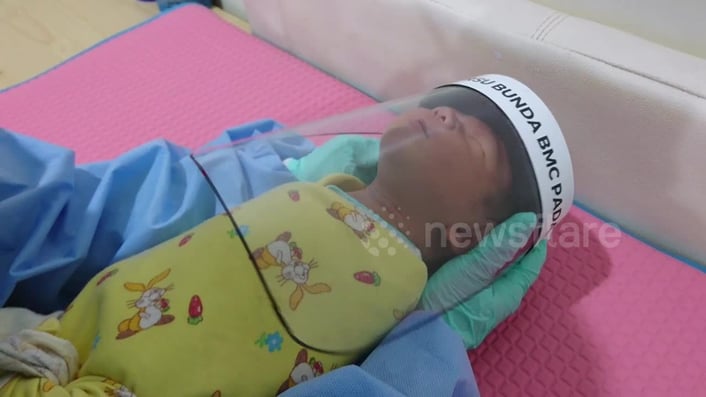 Baby wearing mast Coronavirus pandemic